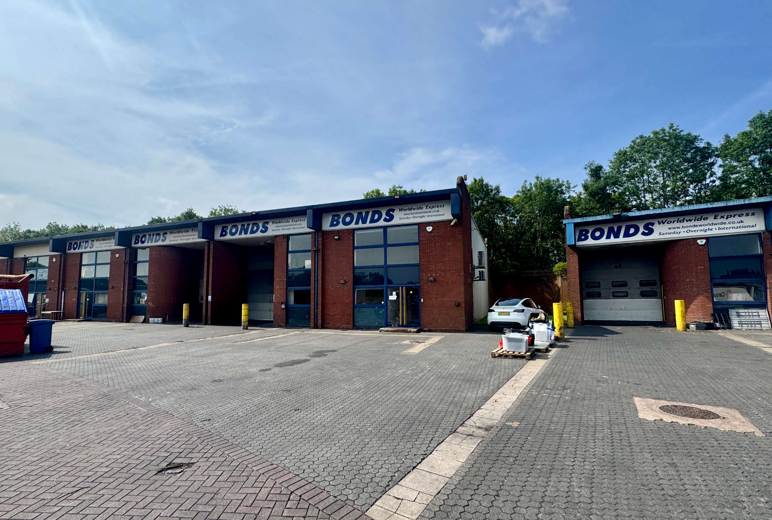 Gateway Park - High Quality Warehouse Units To Let